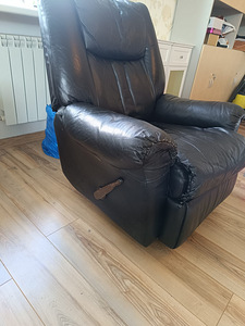 Nahast tugitool, Lahtikäiv (2 foto / 3)