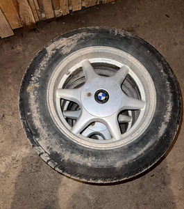 BMW E34 VELJED 205/65R15 (5 foto / 7)