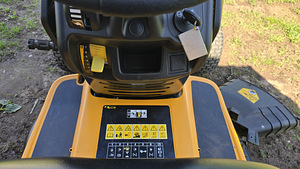 Murutraktor CUB CADET LT1 (6 foto / 9)