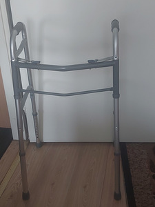 Käimisraamid taastusraviks (1 foto / 3)