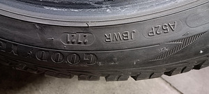 Lamellid 245/40 R18 (3 foto / 3)