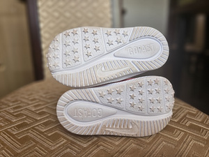 Кроссовки Nike размер 21 (3 фото из 4)