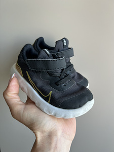 Nike tossud, suurus 22