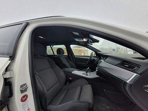 BMW 530d 3.0 180kw (8 foto / 9)