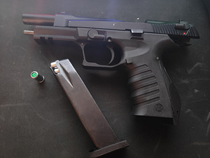 Stardipüstol/starter gun (4 foto / 4)