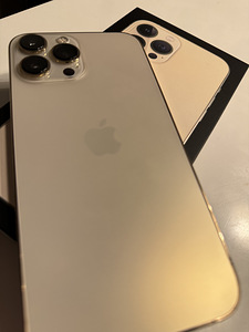 iPhone 13 Pro Max 256 ГБ (3 фото из 4)