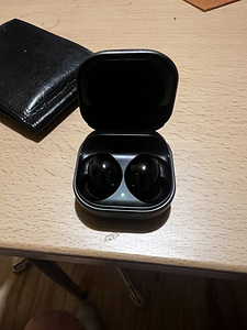 Samsung Galaxy Buds Pro (3 фото из 3)