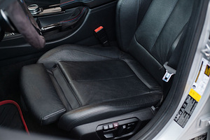 BMW 335 X-Drive M Package 3.0 225kW (11 фото из 15)