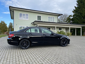 MB C 220 FACELIFT BLUEEFFICIENCY 2.1 CDI 125 kW (5 foto / 6)
