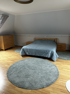 Ковер, круглый, зеленый130 см-2штуки ja 190 см Stoense, Ikea (3 фото из 3)