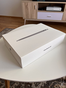 MacBook Space Gray, 13-inch, 256GB, 2020 (4 foto / 4)