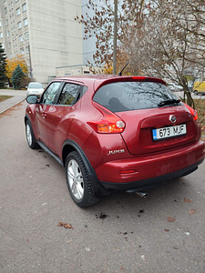 Nissan Juke (2 фото из 10)