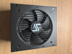 Seasonic focus gx-650 650w (1 foto / 4)