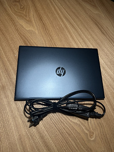 HP Pavilion 15 Ryzen 5, 8GB RAM, 512GB SSD (2 foto / 4)