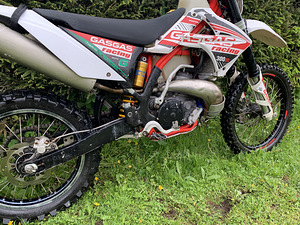 GasGas EC 300 (3 foto / 5)