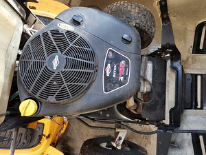 Murutraktor Cub Cadet 1019 HG (5 foto / 7)