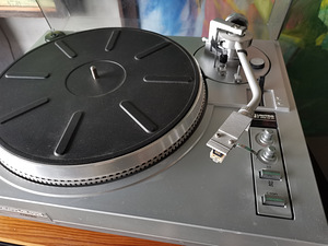 Vinüülimängija Arktur 006 hi-fi stereo + dokumendid (1 foto / 6)
