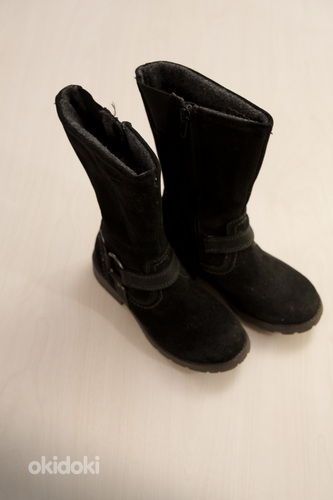 Черные бархатные ботинки Superfit для девочек с подкладкой. (фото #1)