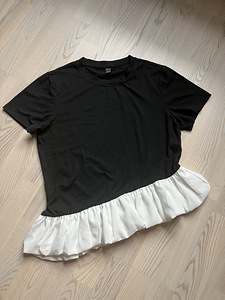 Футболка SHEIN (1 фото из 1)