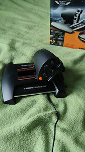 THRUSTMASTER Joystick T 16000M FCS Hotas Black (2 foto / 4)