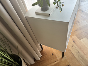 Valge Tv aluskapp 200cm (3 foto / 5)