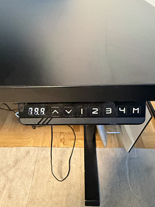 Elektriline laud Herman Miller (4 foto / 4)