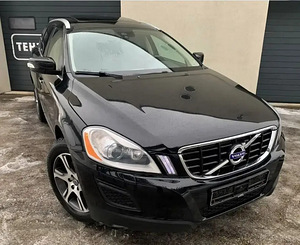 Volvo xc60 2.4d 2013 (2 foto / 11)