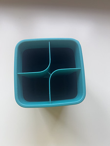 Tupperware köögiriistade hoidik (vähekasutatud) (1 foto / 2)