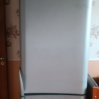 Indesiti külmkapp. Mustamäe