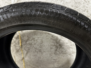 Lamell 295/35 R21 GripMax Stature 8-9mm, DOT 22, 4tk (5 foto / 6)