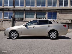 Chevrolet Epica 2.0 (3 foto / 8)