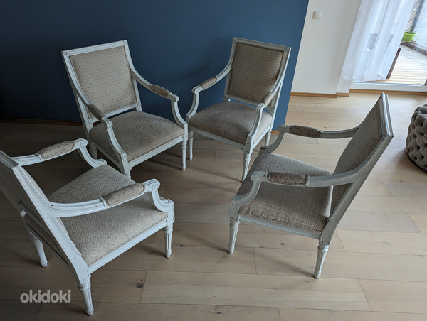 Антикварные стулья (фото #1)