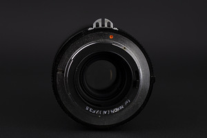 Tosner 200mm F3.5 Nikon AI mount (2 foto / 3)
