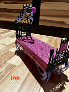 Monster High (6 фото из 8)