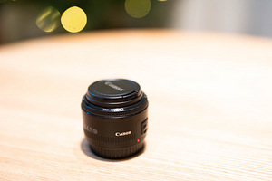 Canon EF 50mm f/1.8 II (2 foto / 4)