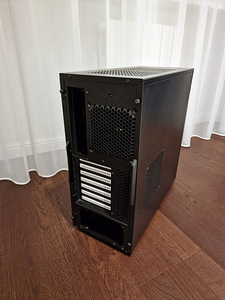 Fractal Design Core 2500 korpus (4 foto / 5)