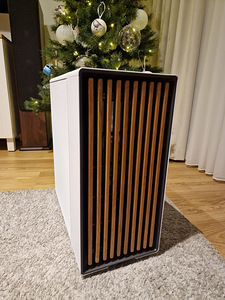 Fractal Design North Chalk White (2 foto / 6)