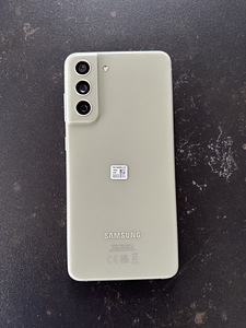 Продается samsung galaxy s21 FE 5G (2 фото из 2)