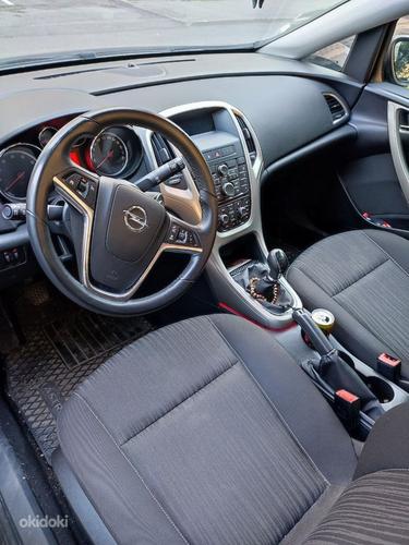 Opel Astra 1.6 85kw manual 2012 (foto #7)