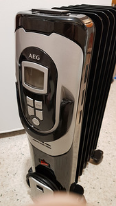 Масляный радиатор AEG (5 фото из 10)