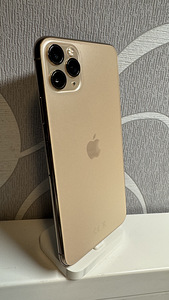 Apple iPhone 11 Pro Max 256 Гб золотой аккумулятор 100%