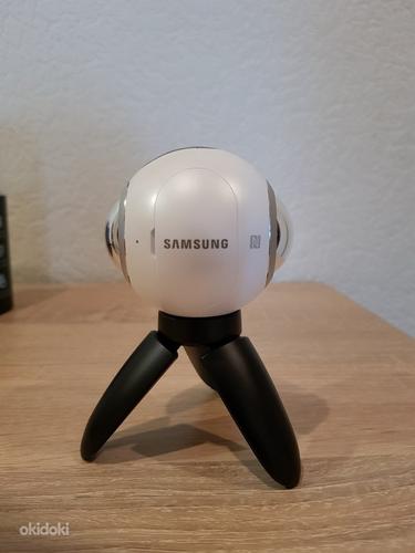 Samsung Gear 360 + 32 gb (фото #3)