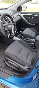 Продам Hyundai i30 (7 фото из 9)