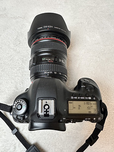 Продам камеру Canon Eos5D mark III + Canon Zoom Lens EF 24-1 (4 фото из 4)
