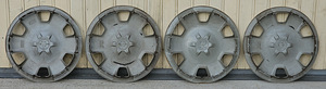 Toyota originaal ilukilbid R15 4 tk (2 foto / 2)