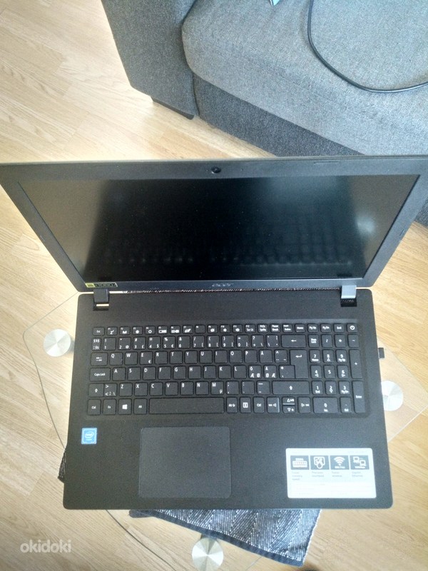 Acer Aspire A315-32 (фото #1)