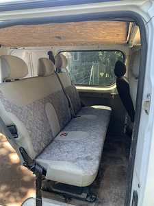 Opel Vivaro 2004 (8 foto / 8)