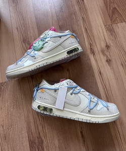 Nike Off-White Dunk Low (1 фото из 7)