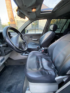 Land Rover Freelander 2.0 85 кВт автомат (7 фото из 13)