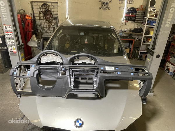 BMW e93 2011a 2.0d мануал запасные части (фото #2)